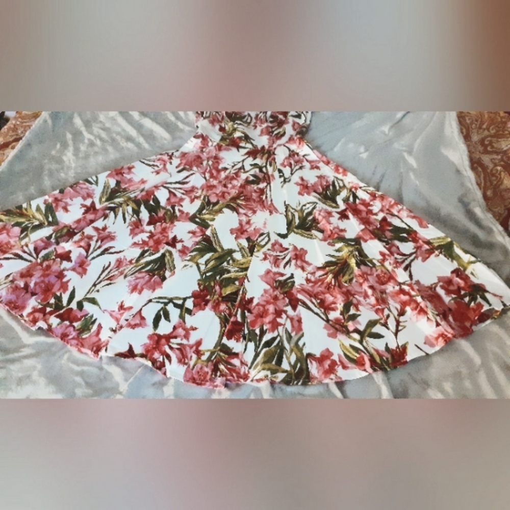 Heart & Roses - Picture 2 of 7